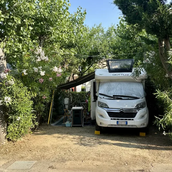 camping carouan abruzzo spazio campeggio con camper