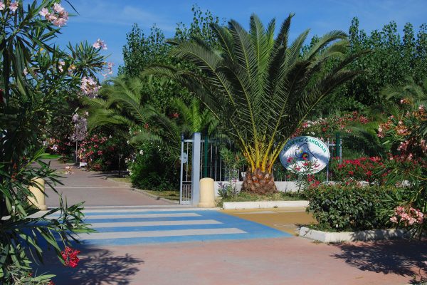 camping carouan giulianova lido abruzzo ingresso campeggio