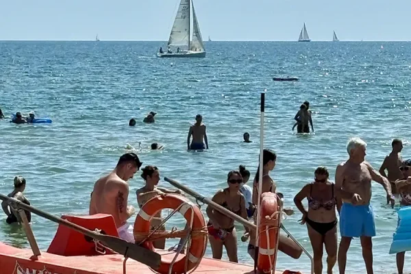 mare abruzzo a giulianova lido