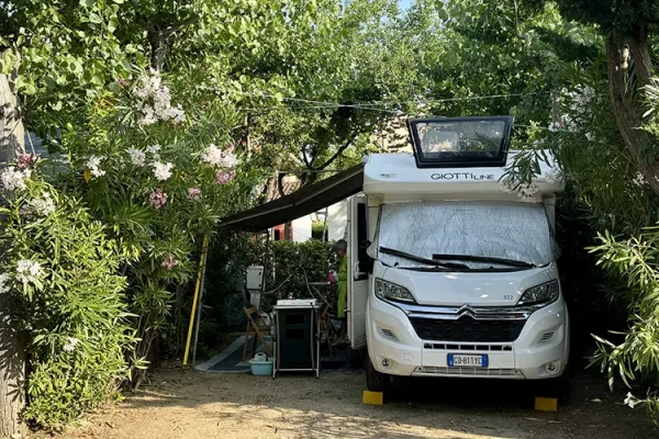 camping carouan abruzzo spazio campeggio con camper