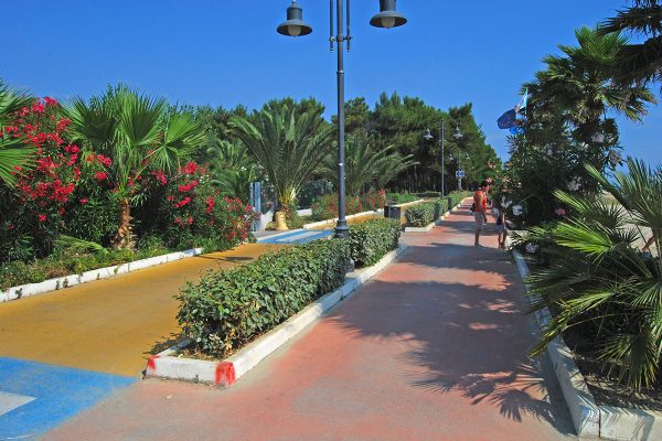 camping caroaun pista pedonale e ciclabile giulianova lido